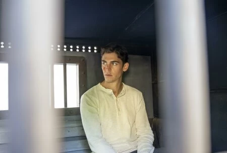 Картинка из сериала Молодой Шерлок